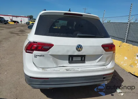 2019 Volkswagen Tiguan 2.0T Se/2.0T Sel/2.0T Sel R-Line/2.0T Sel R-Line Black из США, поврежденный, VIN 3VV3B7AX4KM199499